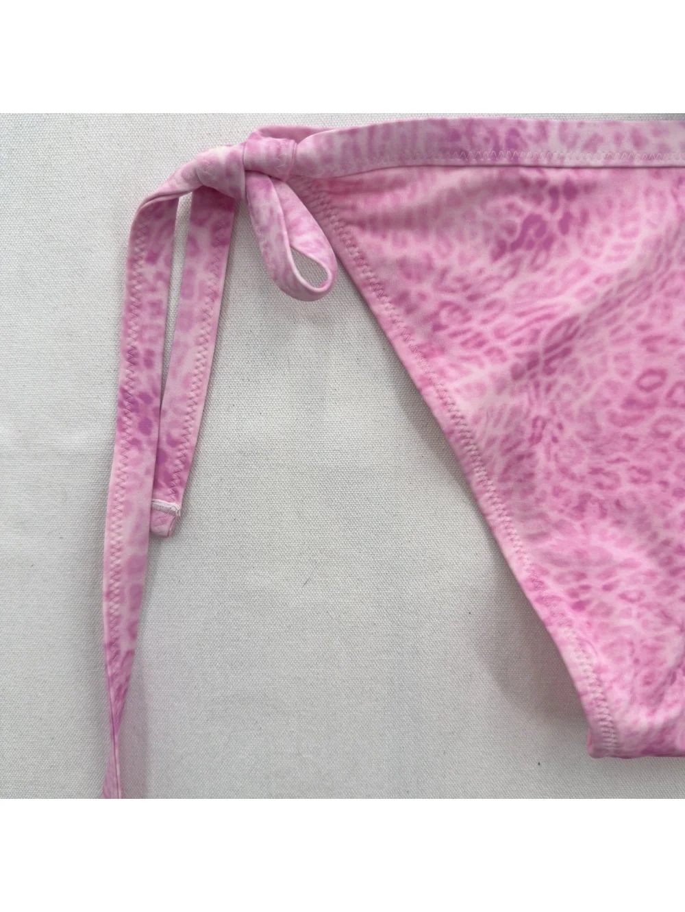 NWT Victoria's Secret PINK Cheetah Print Bikini Bottoms Side Tie Pink Medium